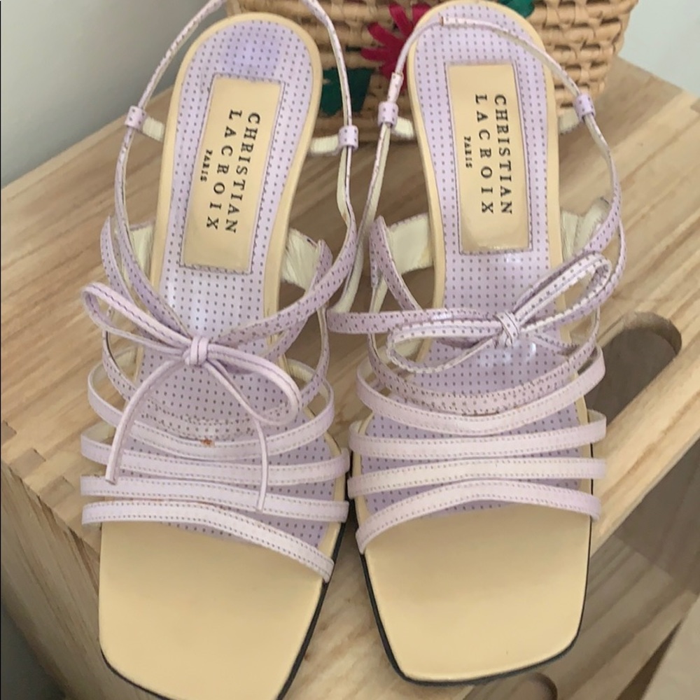 Christian Lacroix !!!😍✨😍✨#madeinitaly 👠👠👠👠